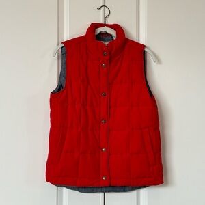 Levis Strauss Puffer Red Vest Woman’s Sz Small Outdoors Preppy Camping